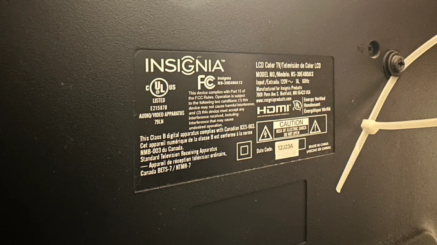 Insignia 32 Inch LCD TV image indicator(3)