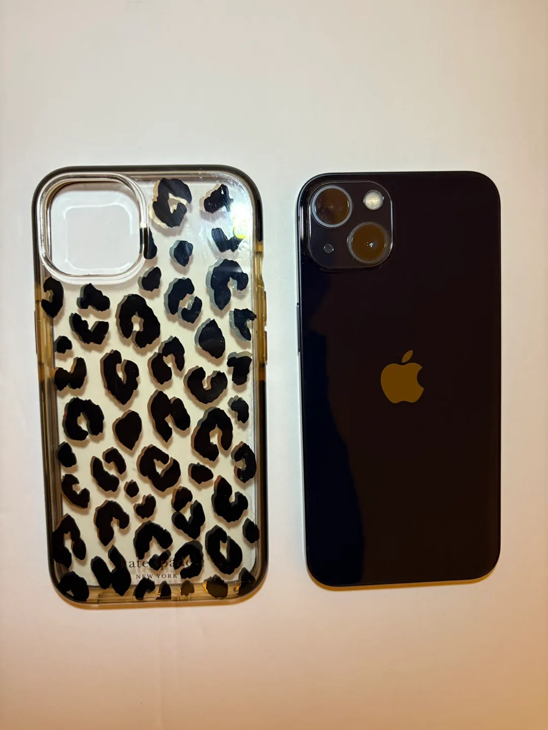 iPhone 13 128GB - Midnight Blue - 88% Battery Health image indicator(4)