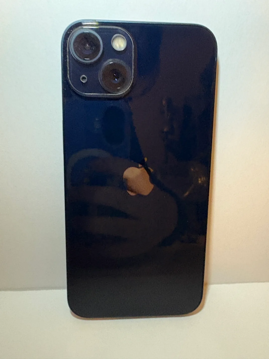 iPhone 13 128GB - Midnight Blue - 88% Battery Health image indicator(2)