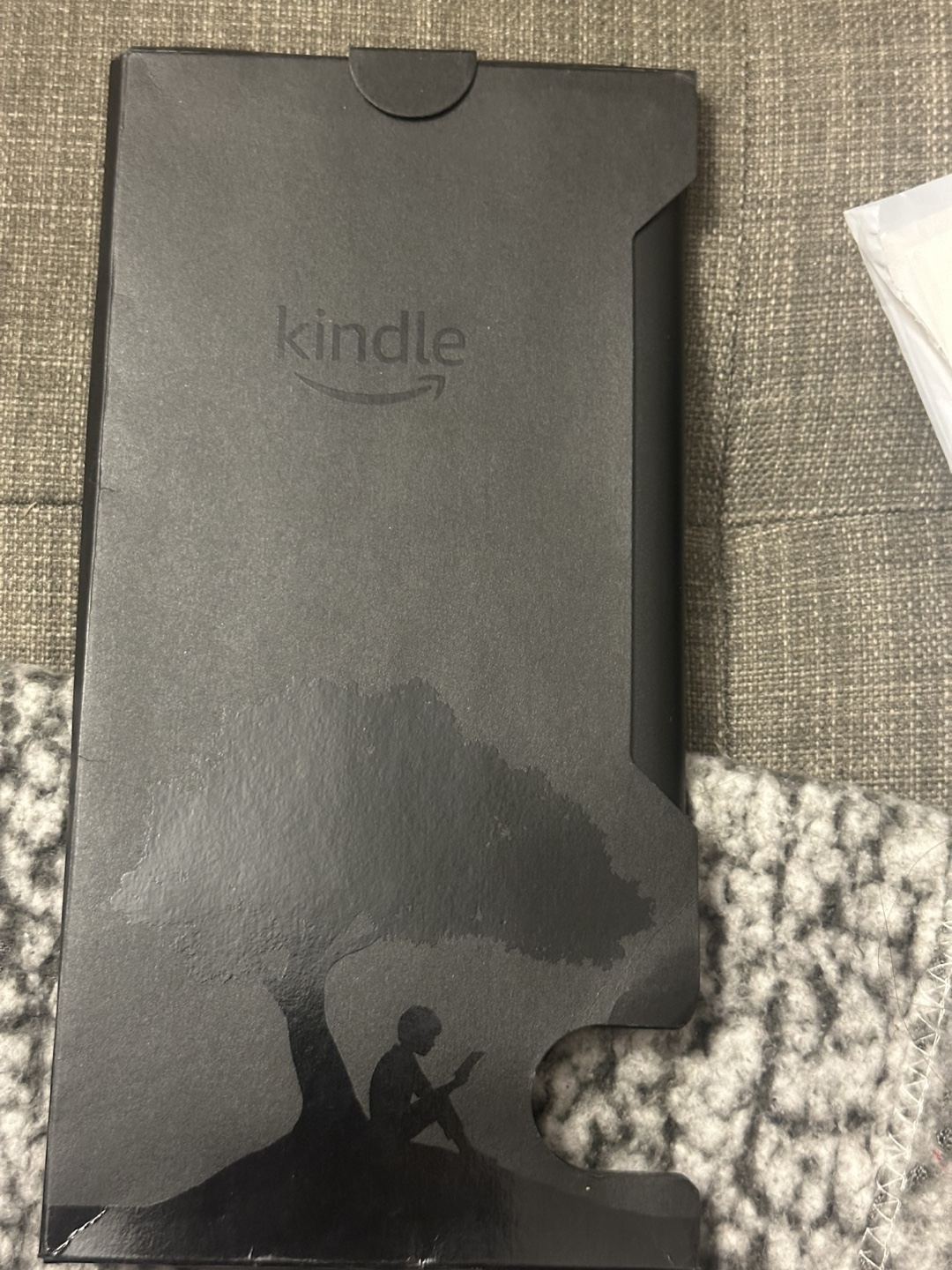 Kindle e-reader - photo 2