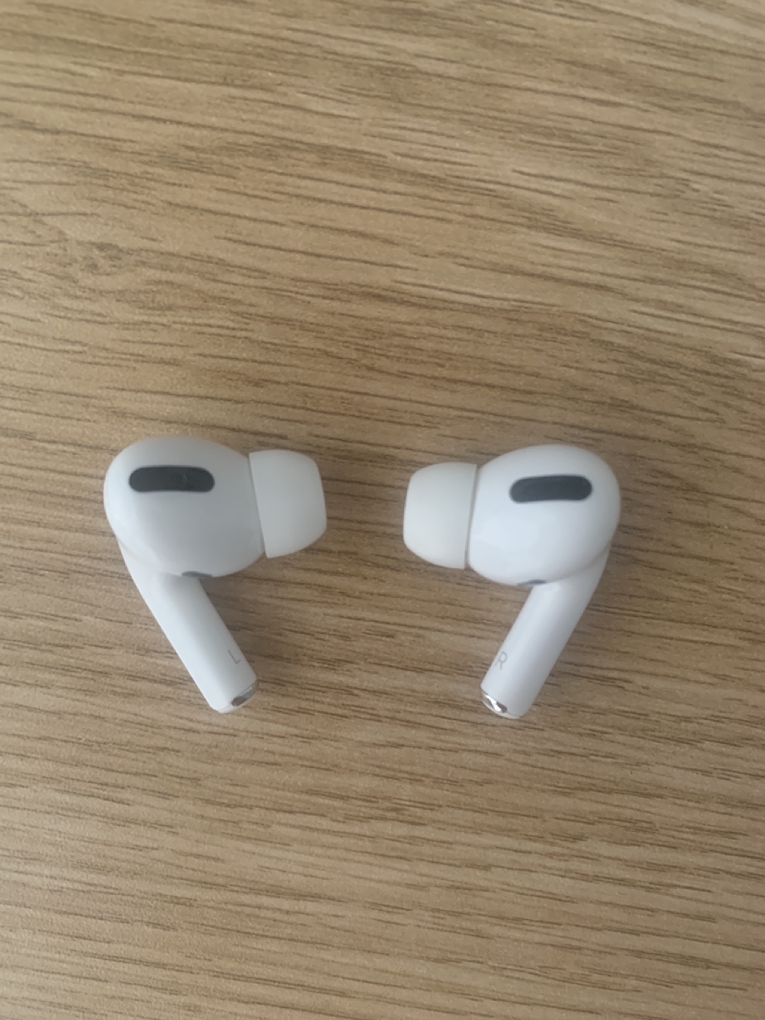 Apple AirPods Pro (Real Apple Product)