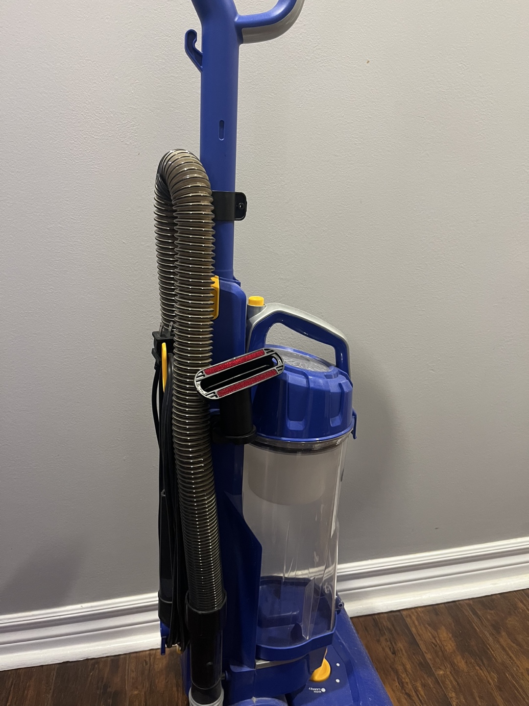 Eureka PowerSpeed Upright Vacuum - photo 3