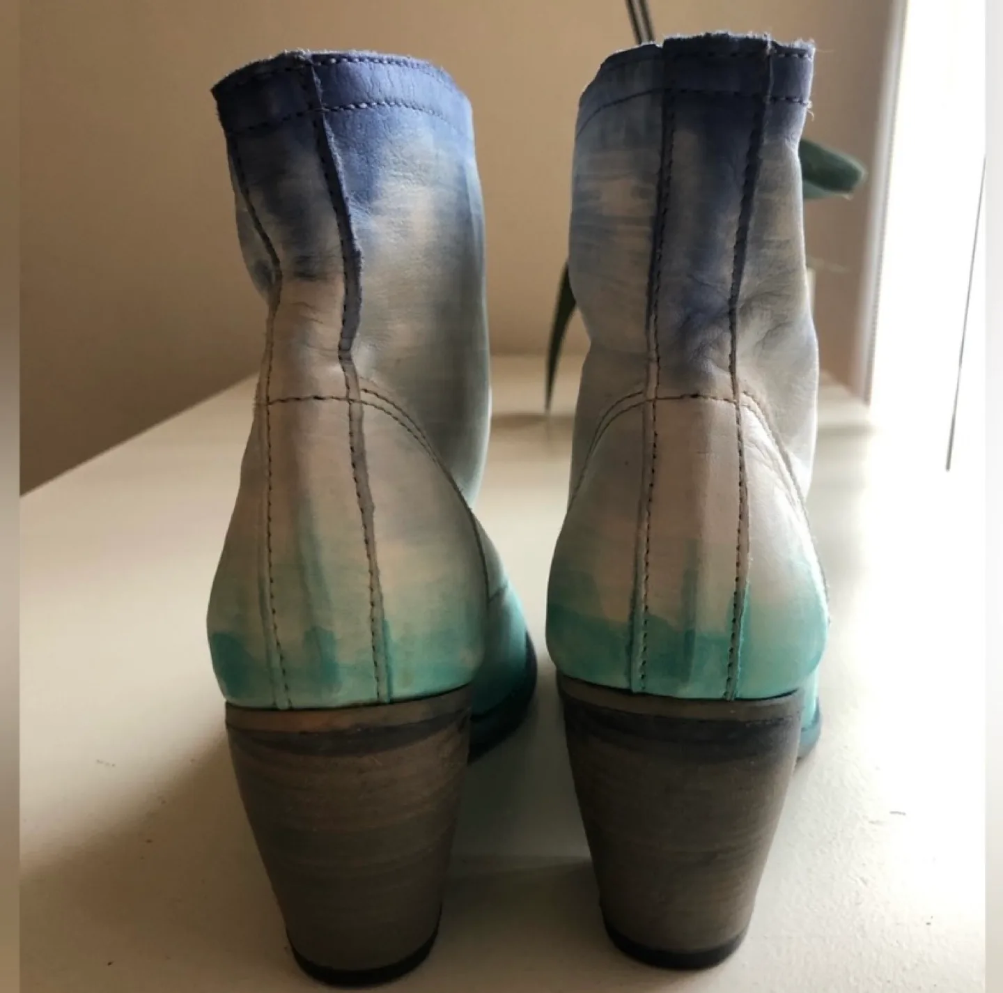 Western Ombré Leather Boots image indicator(3)