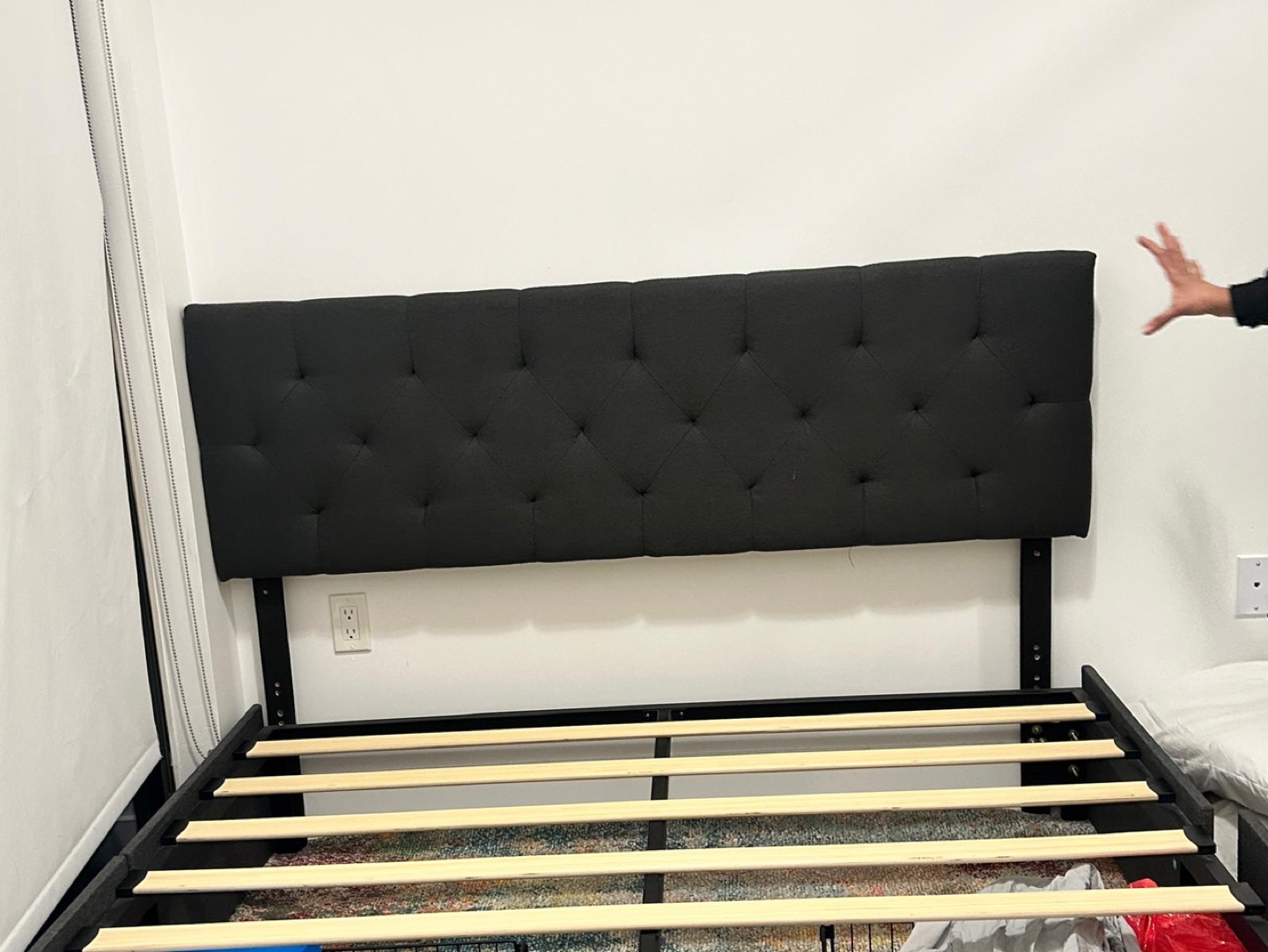 Queen Size Bed Frame with Headboard - photo 5