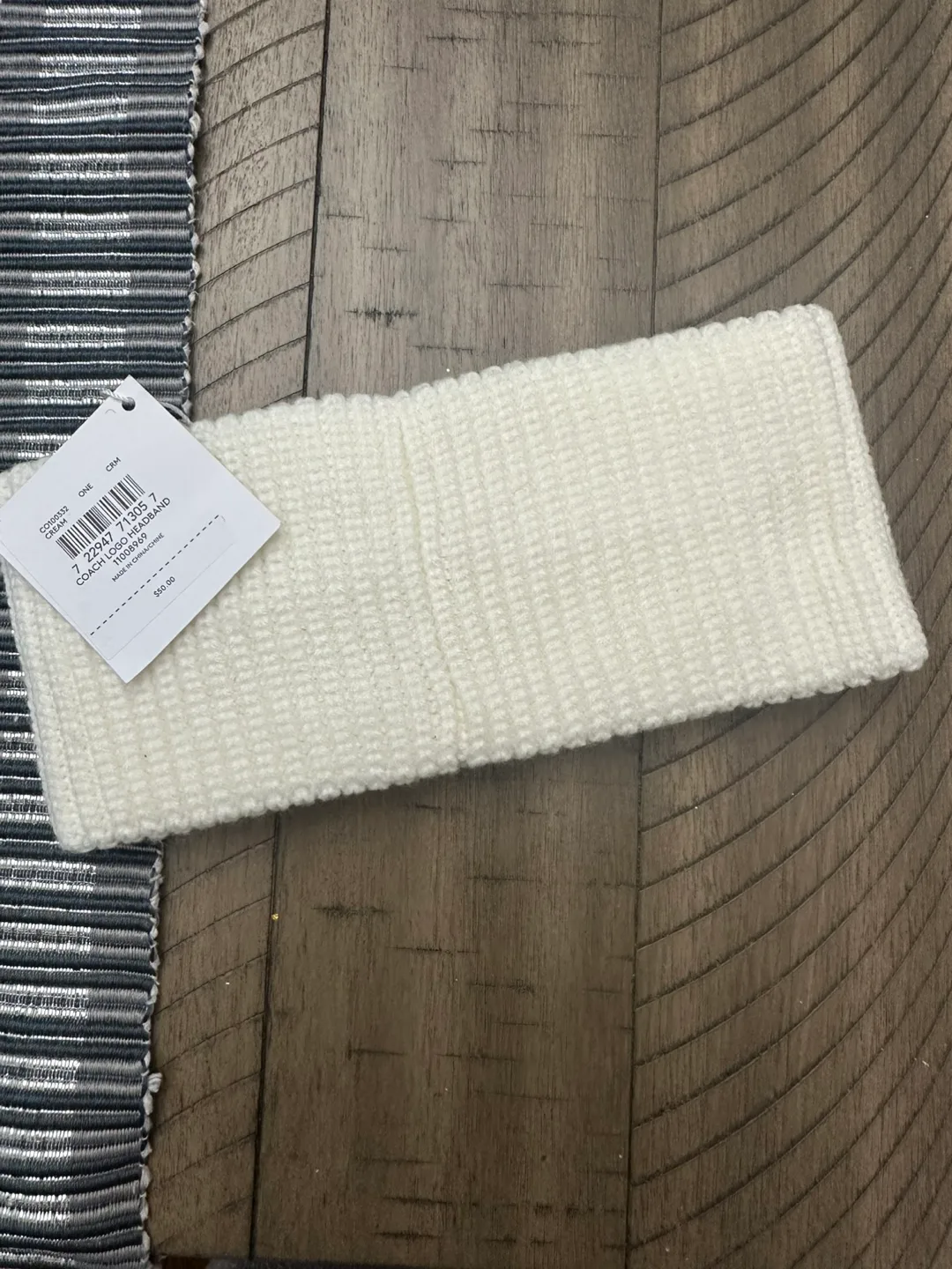 Coach Logo Headband image indicator(3)