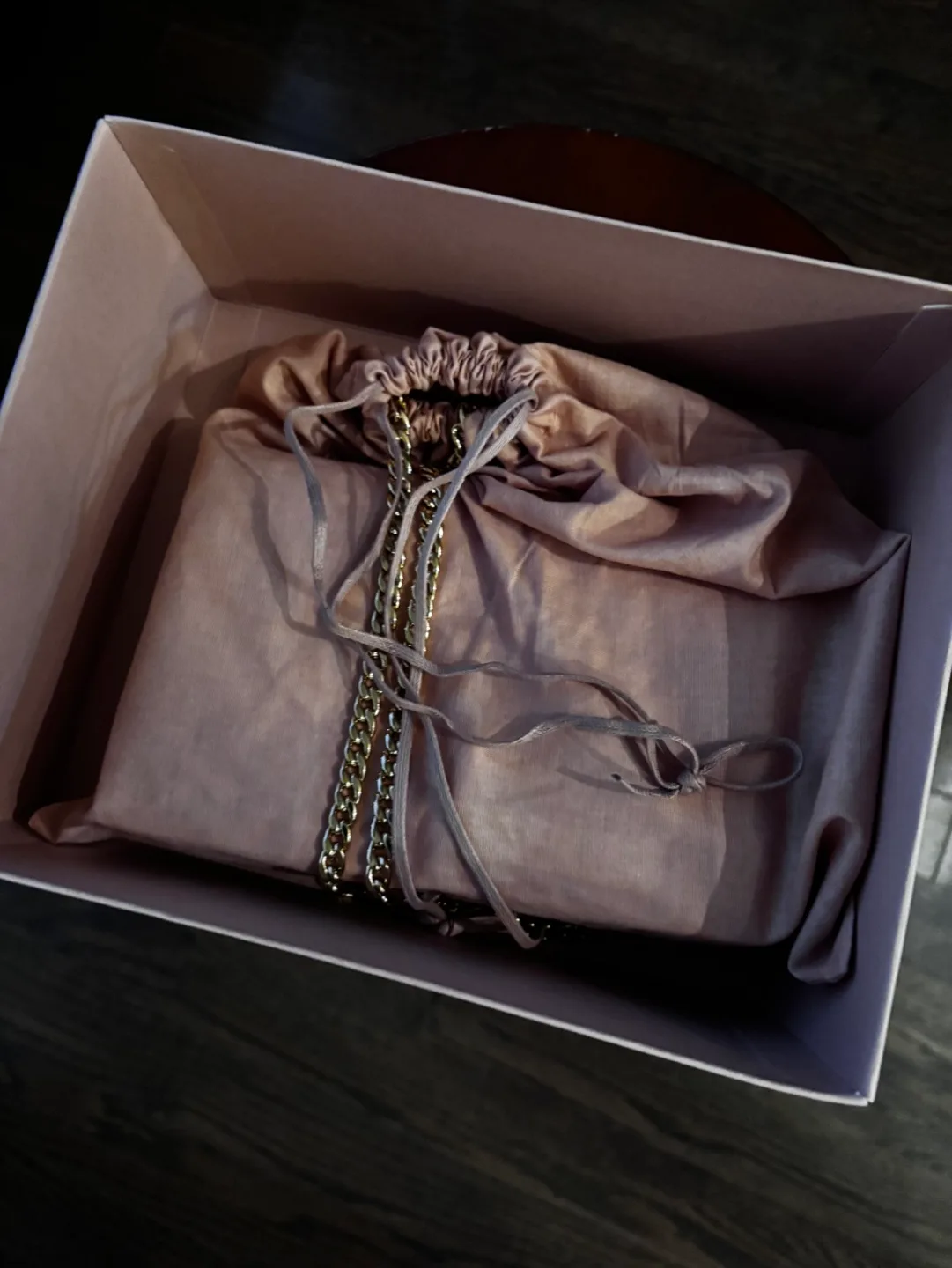 Authentic Miu Miu White Quilted Leather Shoulder Bag image indicator(2)