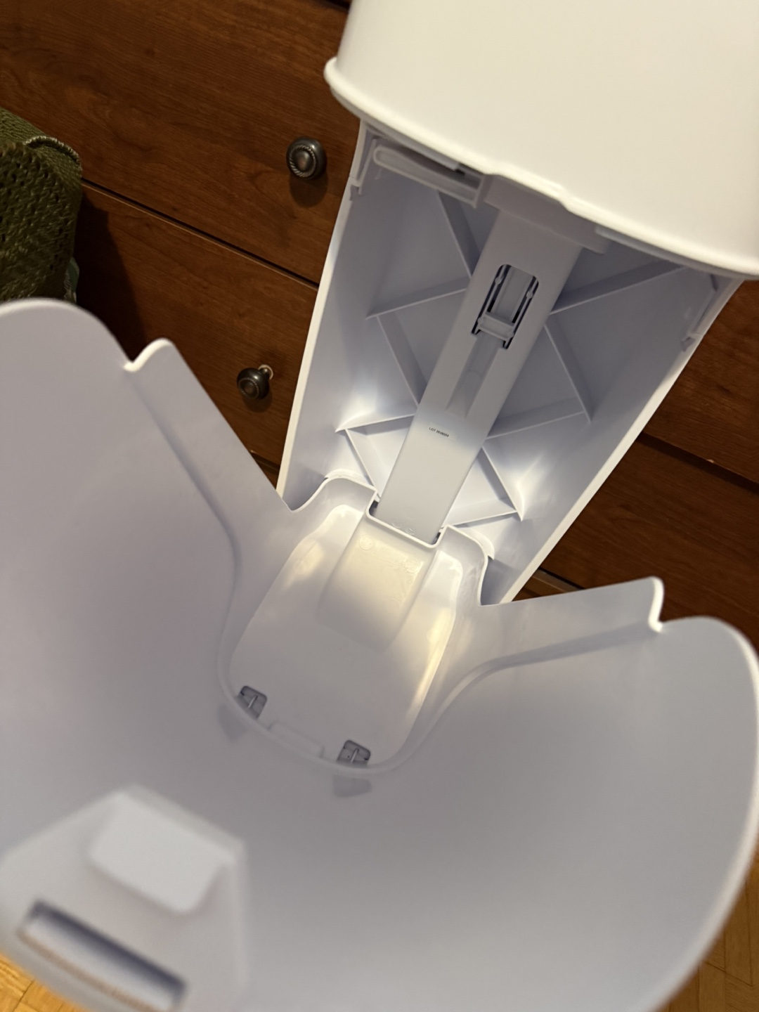 Diaper Pail Genie Elite (White) - photo 5