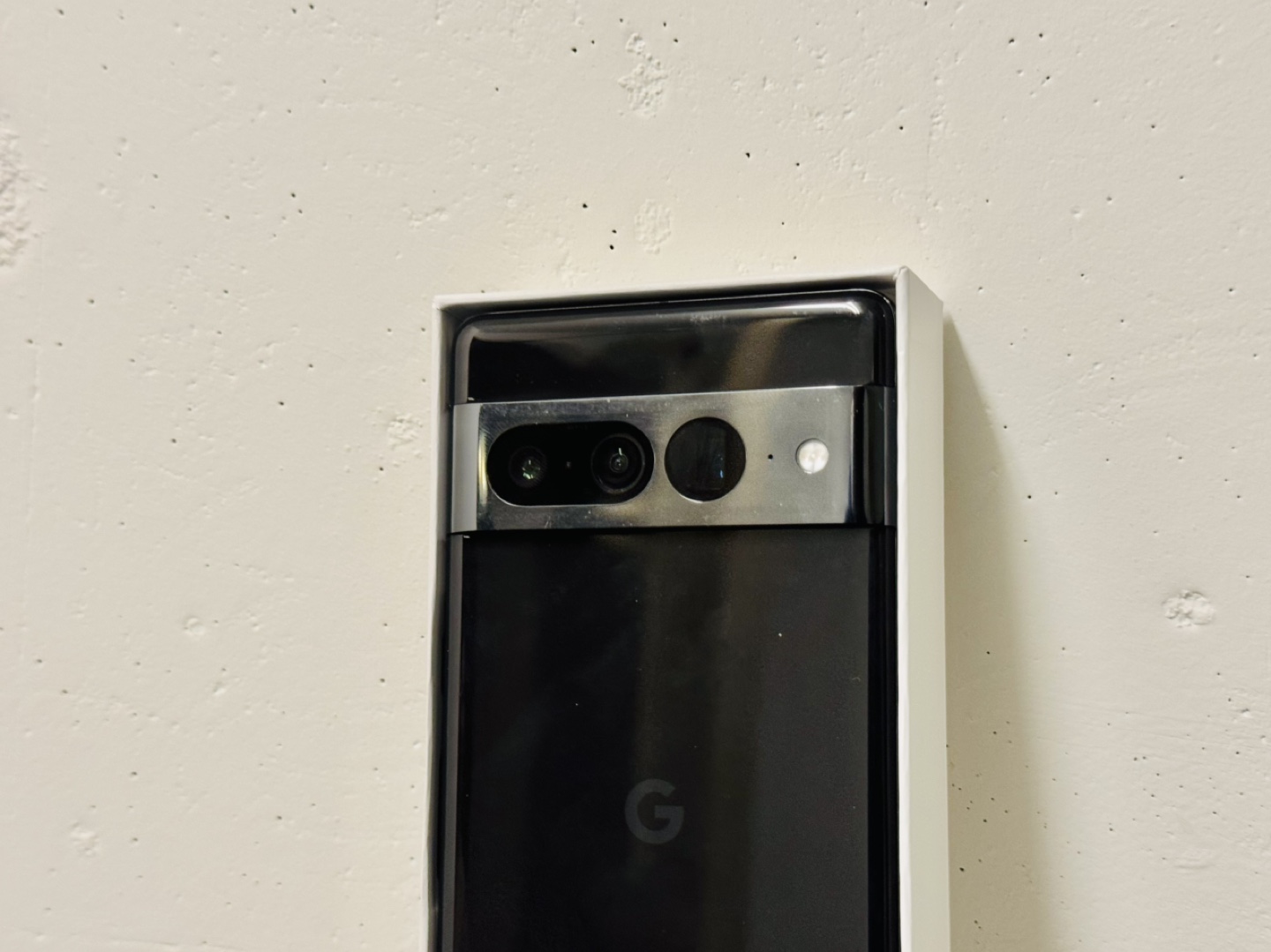 Google Pixel 7 pro black - photo 2