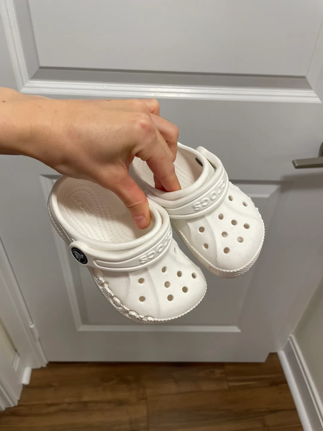 Classic Toddler Crocs Size 7 image indicator(2)