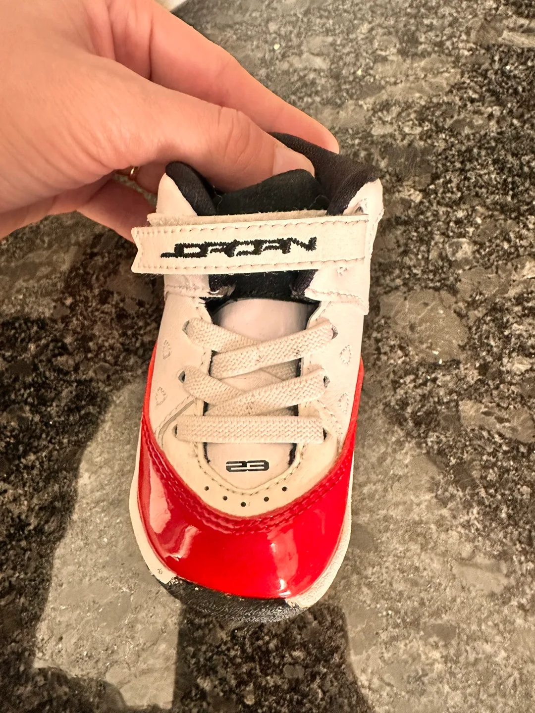 Air Jordan Toddler Size 4C image indicator(2)