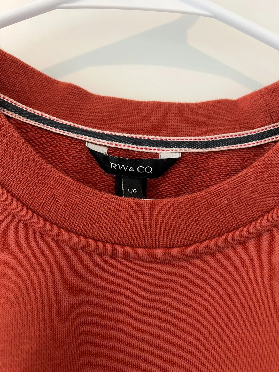 RW&CO Sweatshirt Cotton Sweater Size L image indicator(2)