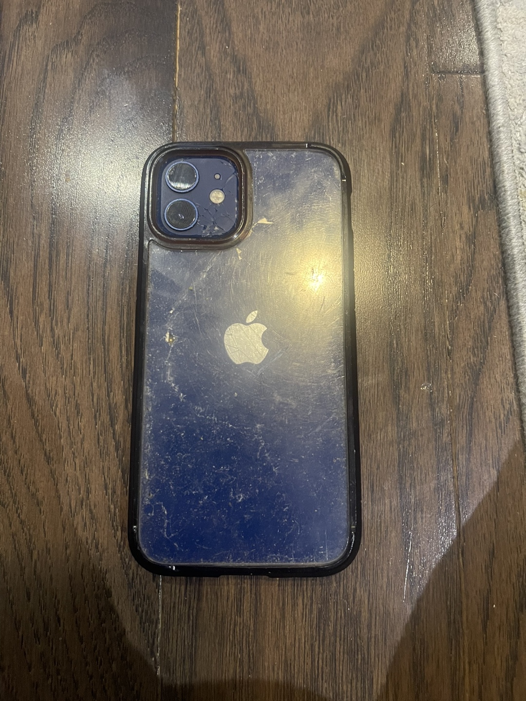 iPhone 12 - photo 3