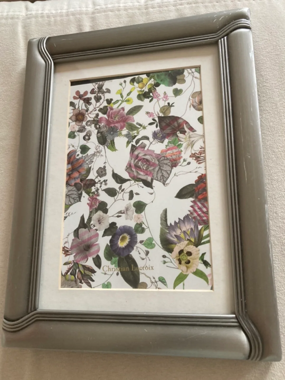 Silver Frame & Paper towel holder image indicator(2)