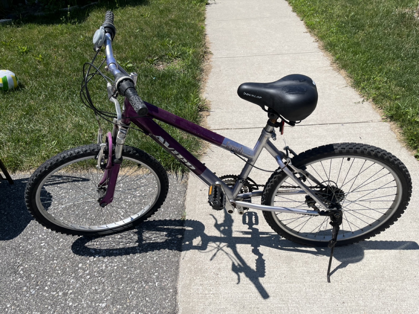 Avigo Mountain Bike - photo 2