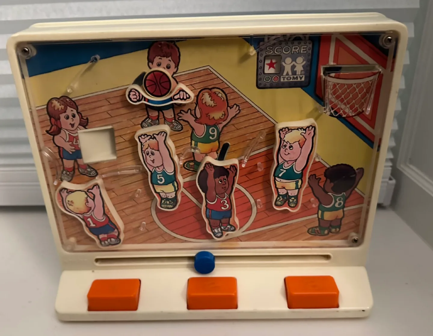 Shorty Shooters basketball game by Tomy 1978 image indicator(2)