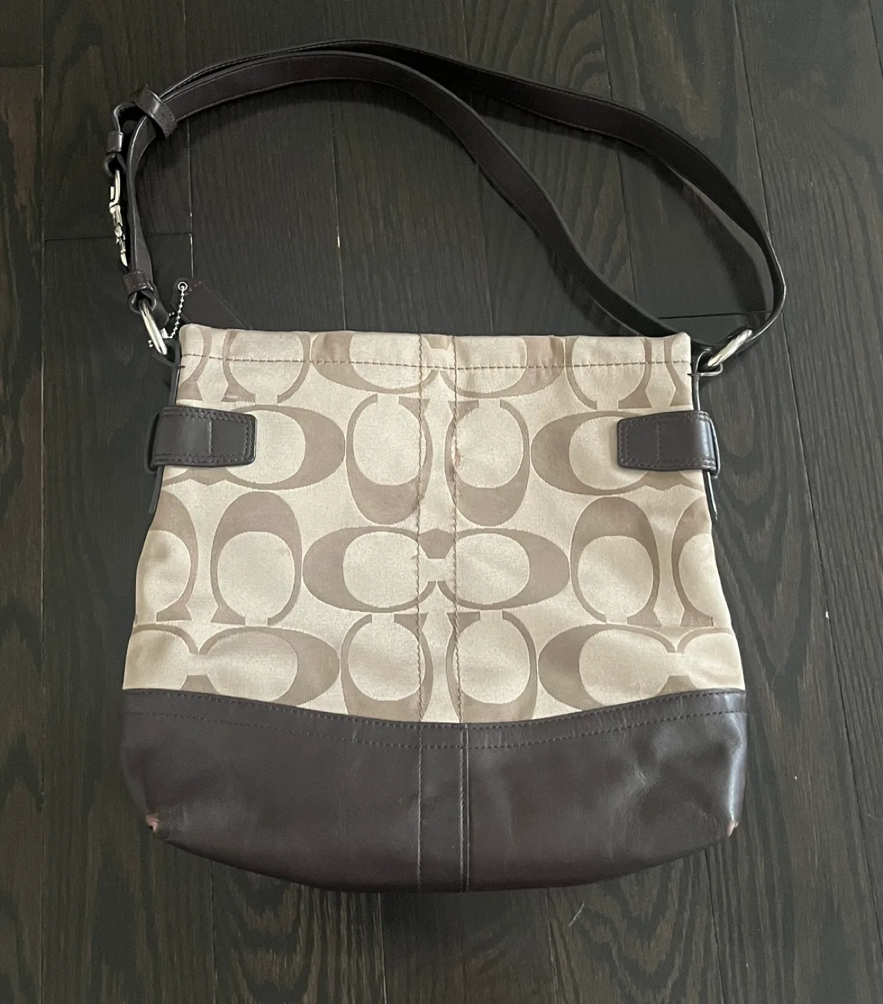 Coach vintage monogram chain shoulder/crossbody bag image indicator(2)