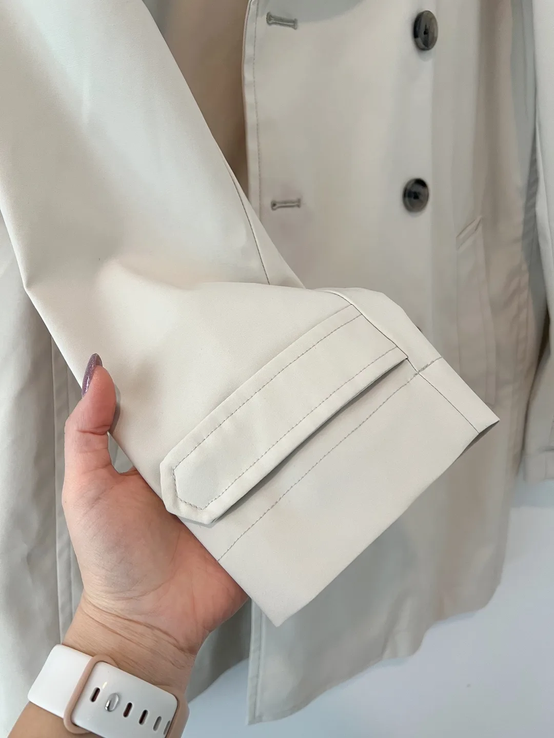 MICHAEL KORS Brand New Beige TRENCH COAT Unisex Size M image indicator(9)