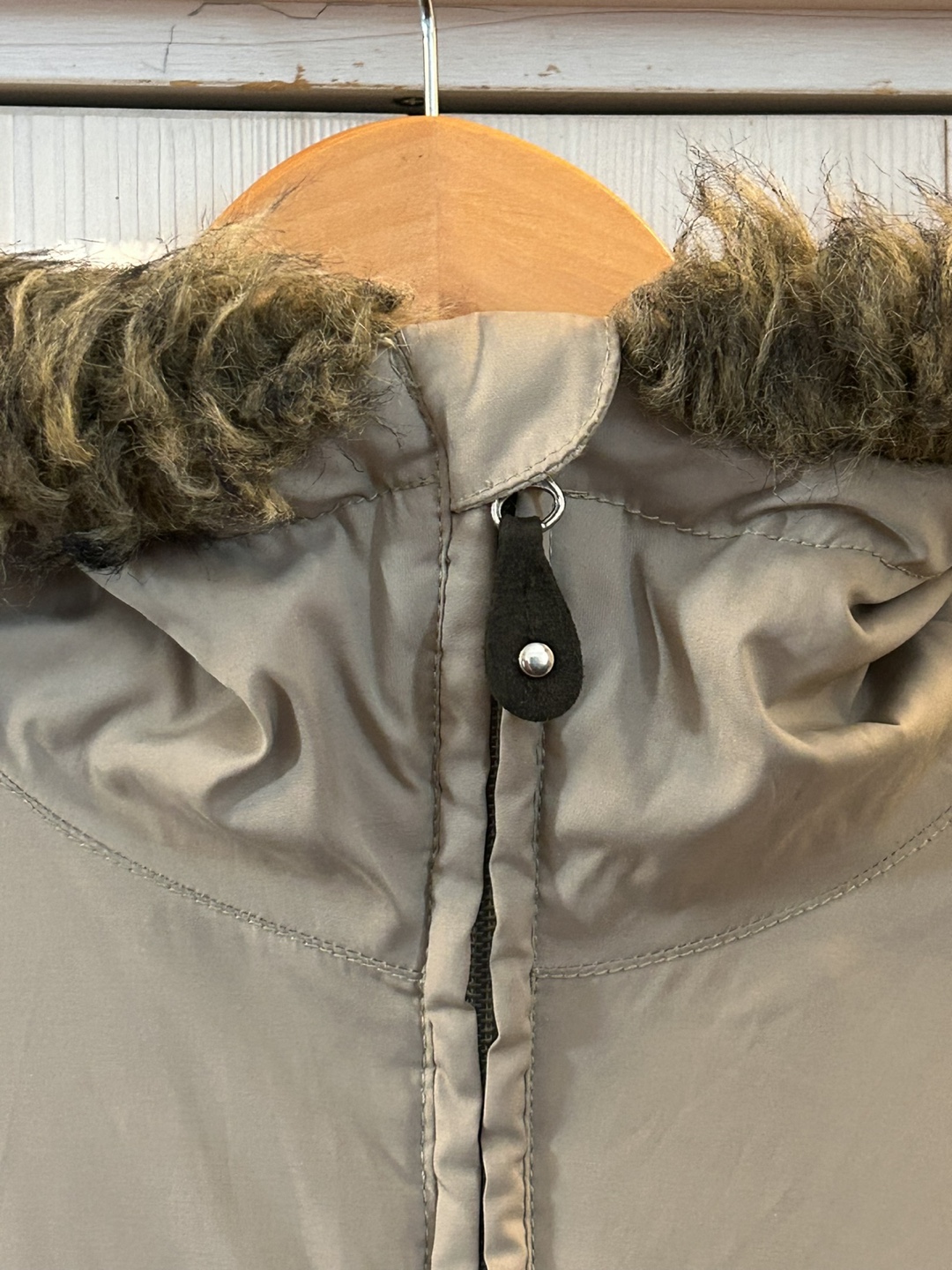 Aritzia TNA Women's Winter Jacket - photo 5