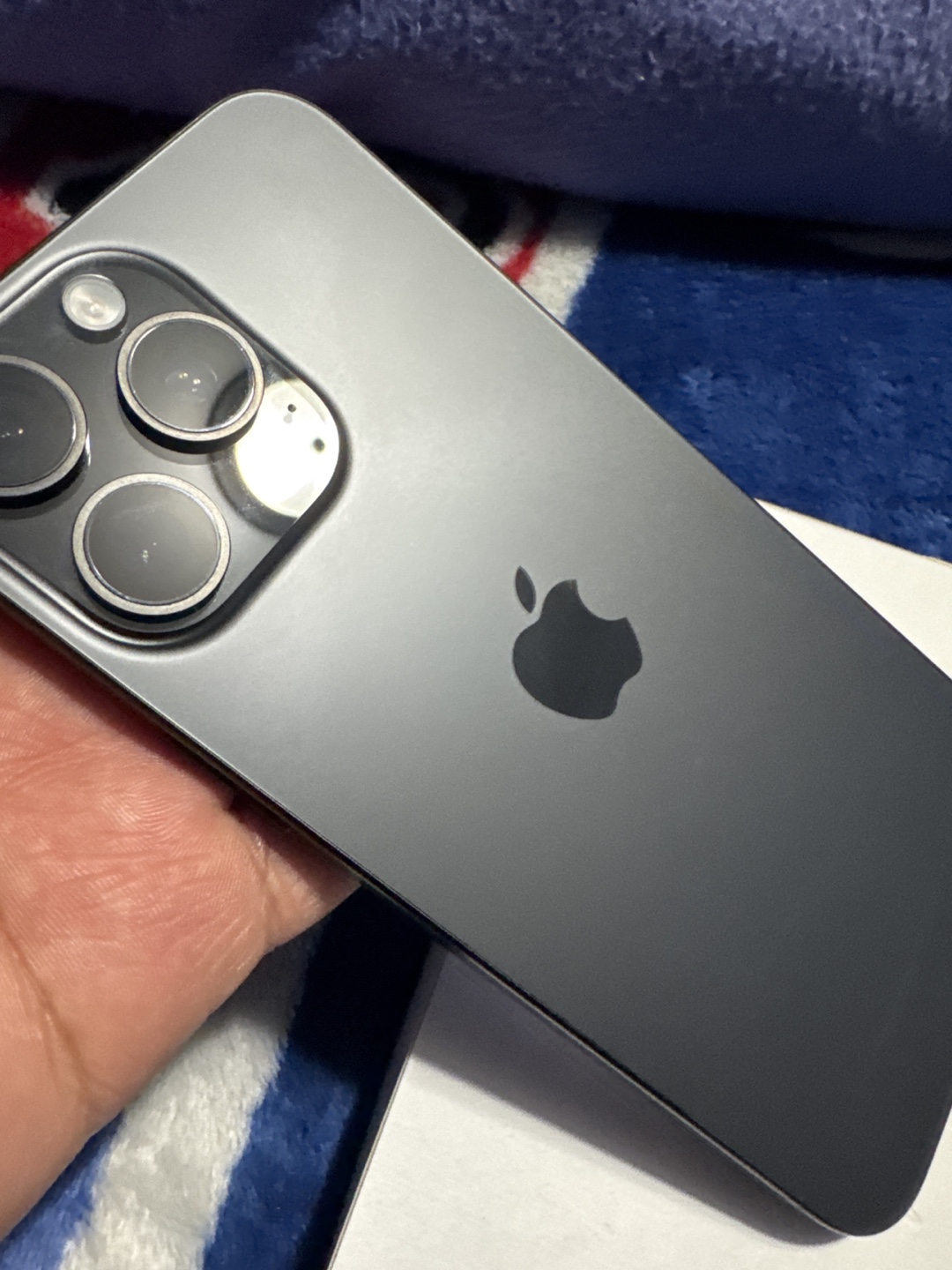 iPhone 15 pro max 256 GB - photo 4