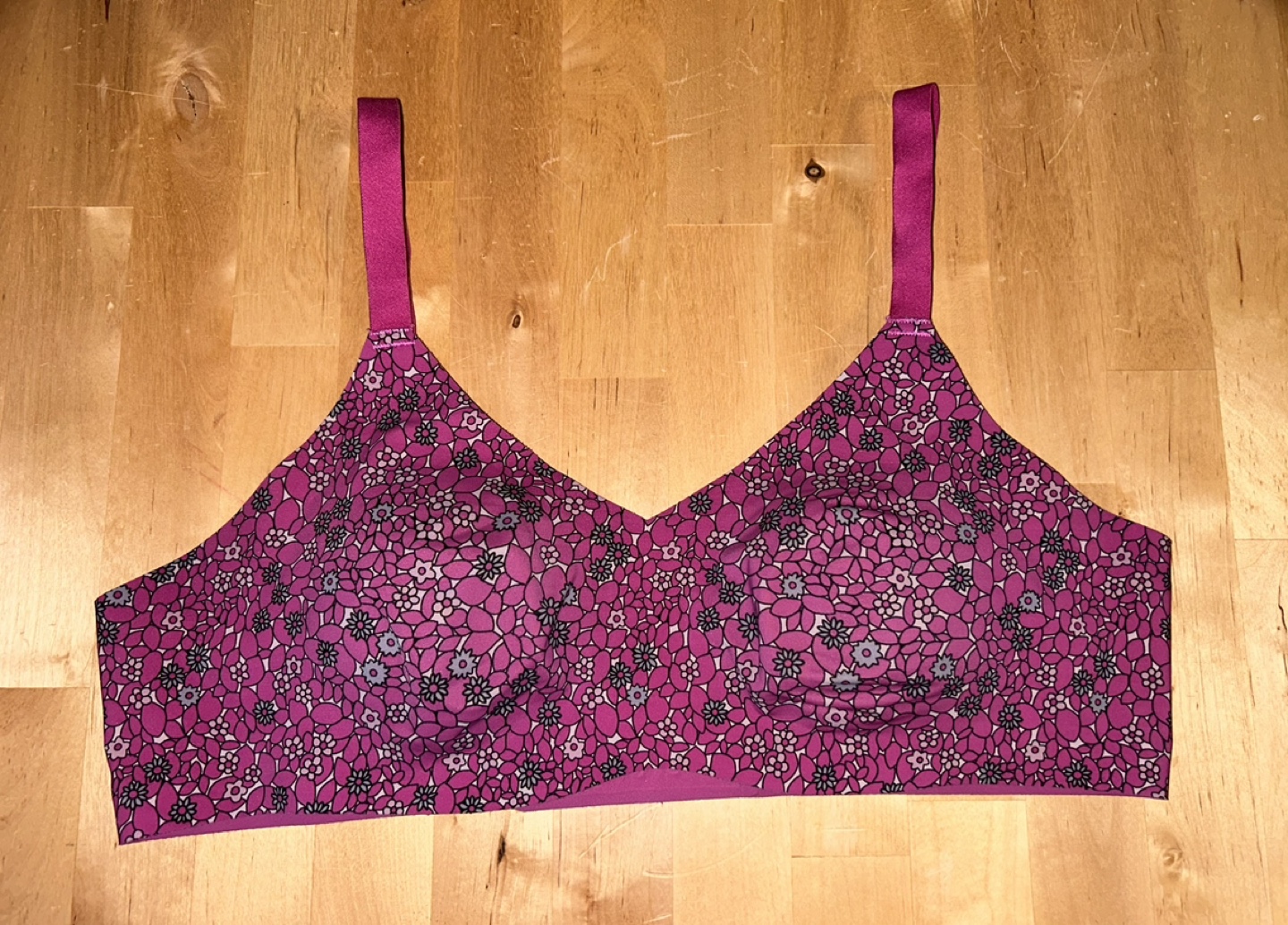 Anna Sui x Knix Wireless bra
