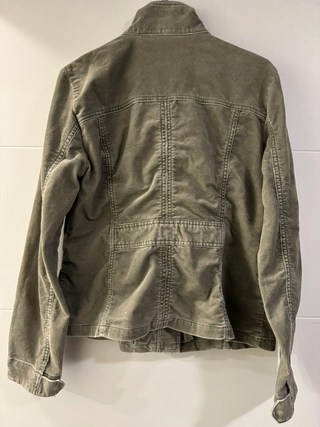 LIKE NEW Y2K Eddie Bauer Corduroy Jacket Women’s Medium image indicator(2)