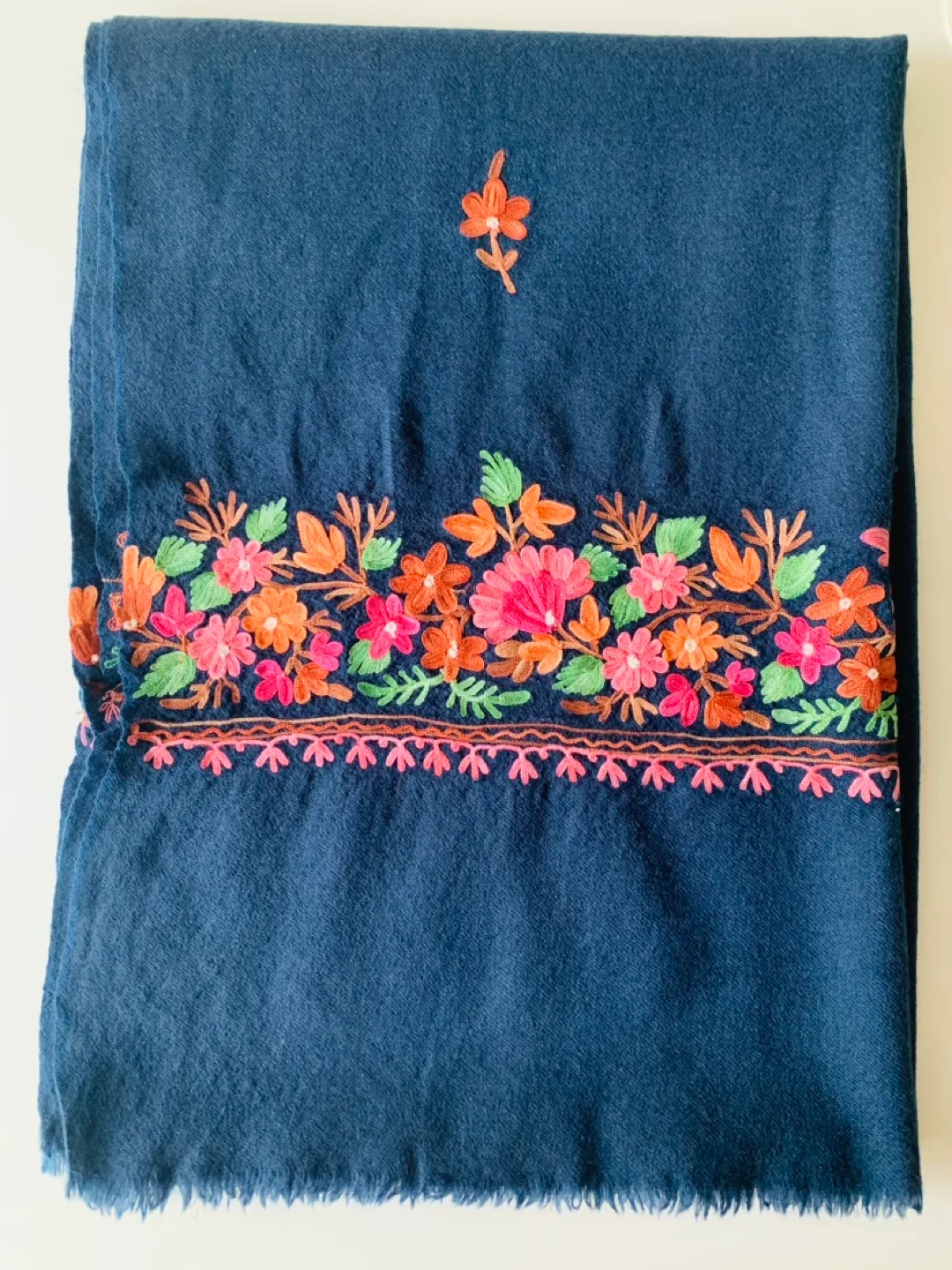 Designer Scarfs image indicator(7)