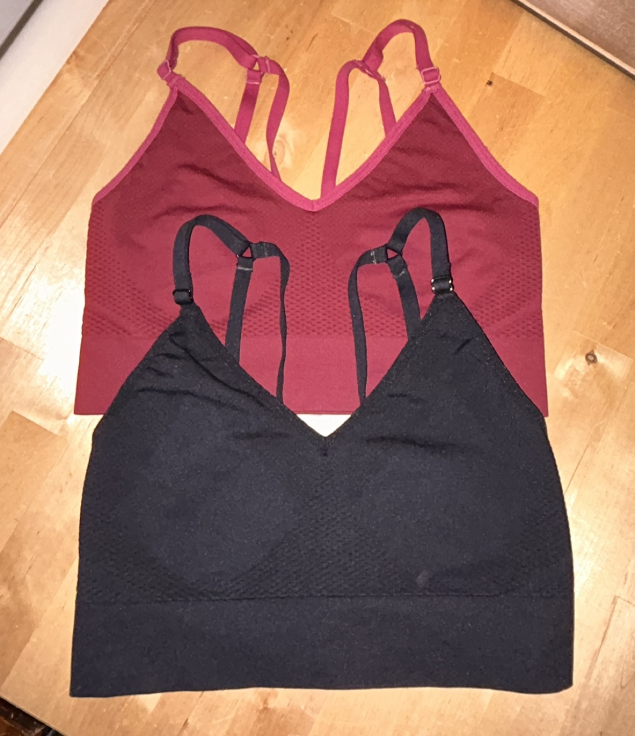 2 Knix Seamless Sports Bras