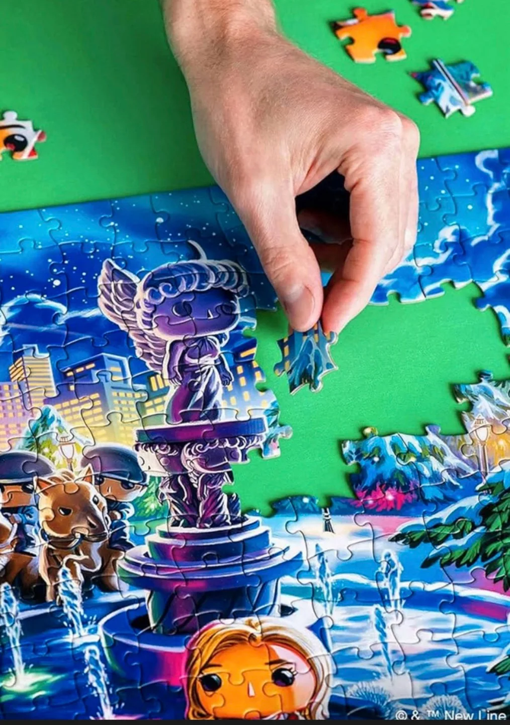 Elf Pop! Funko 500 Piece Puzzle, new image indicator(2)