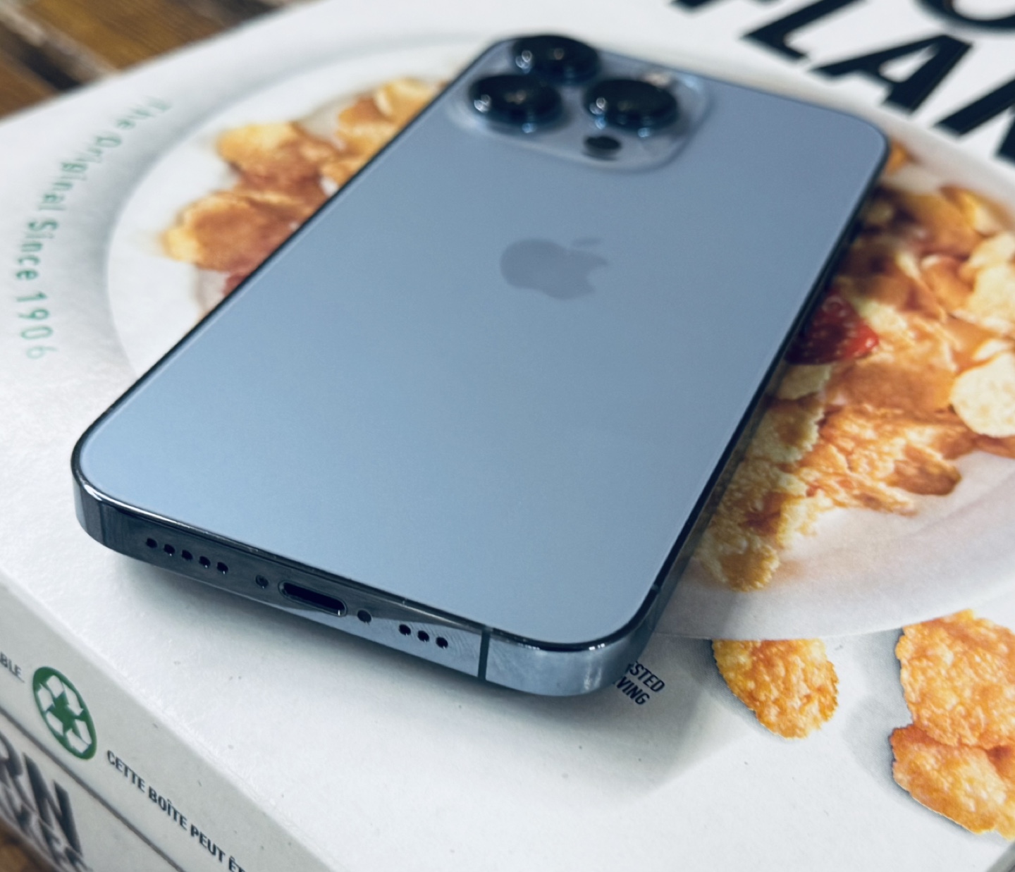 SPECTACULAR iPhone 13 Pro sierra blue - photo 2