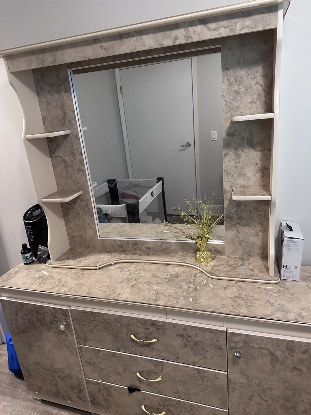 Vanity Set with Mirror - photo 3