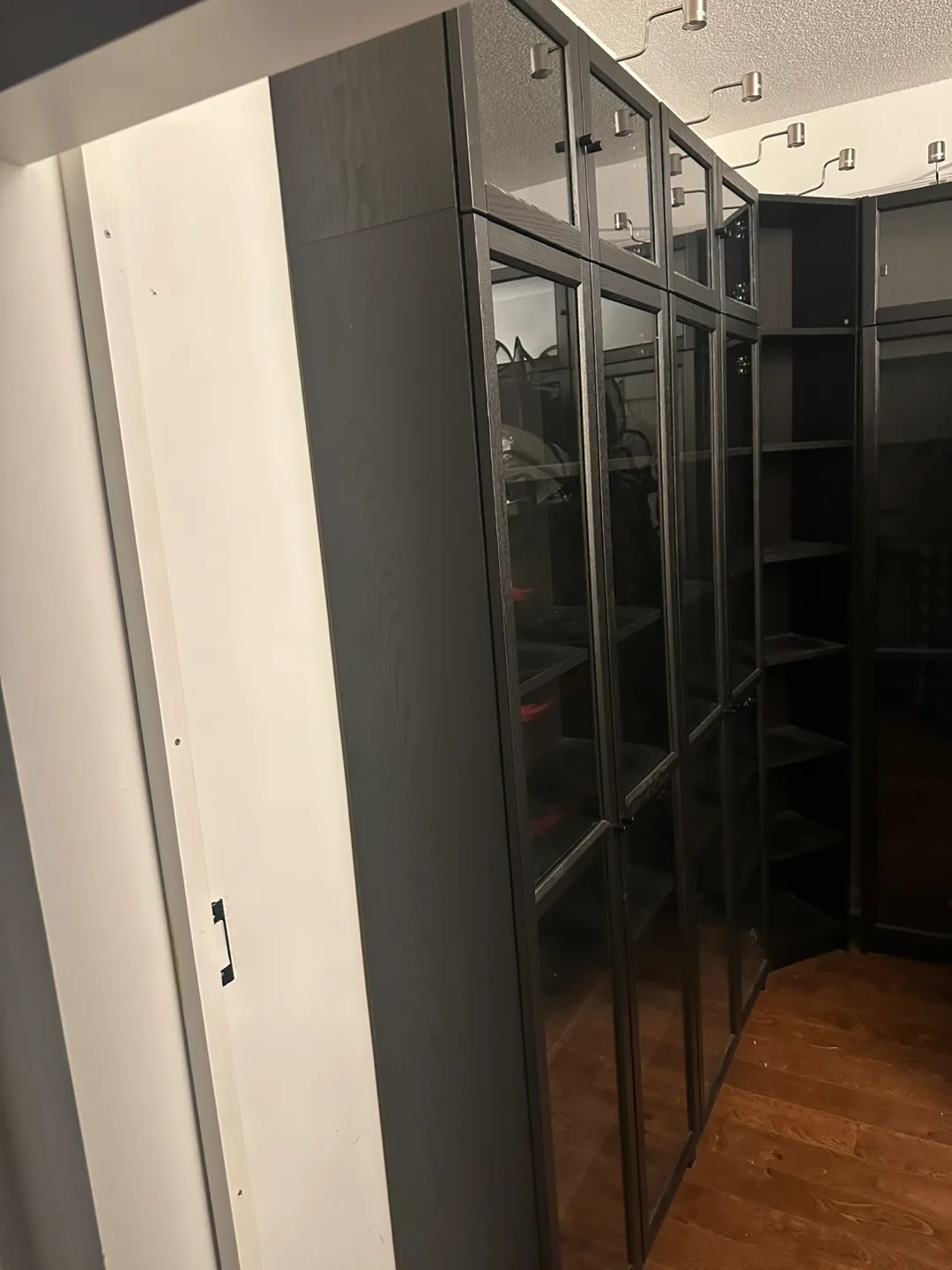 IKEA Billy Bookcase with Glass Doors image indicator(3)