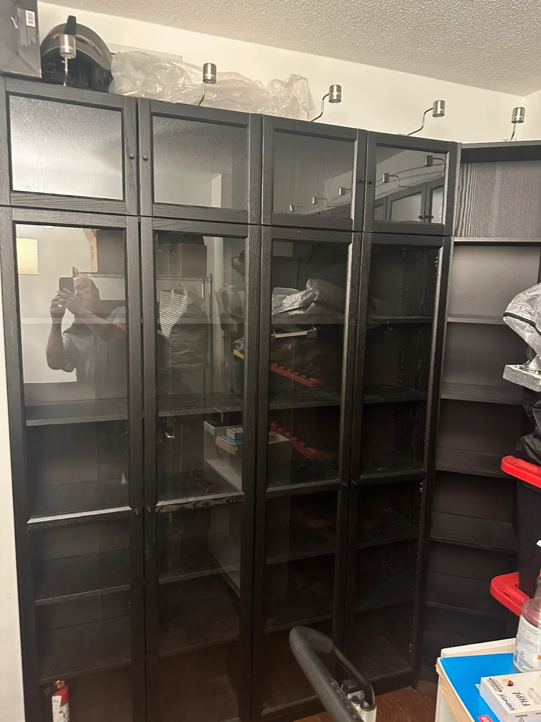 IKEA Billy Bookcase with Glass Doors image indicator(2)