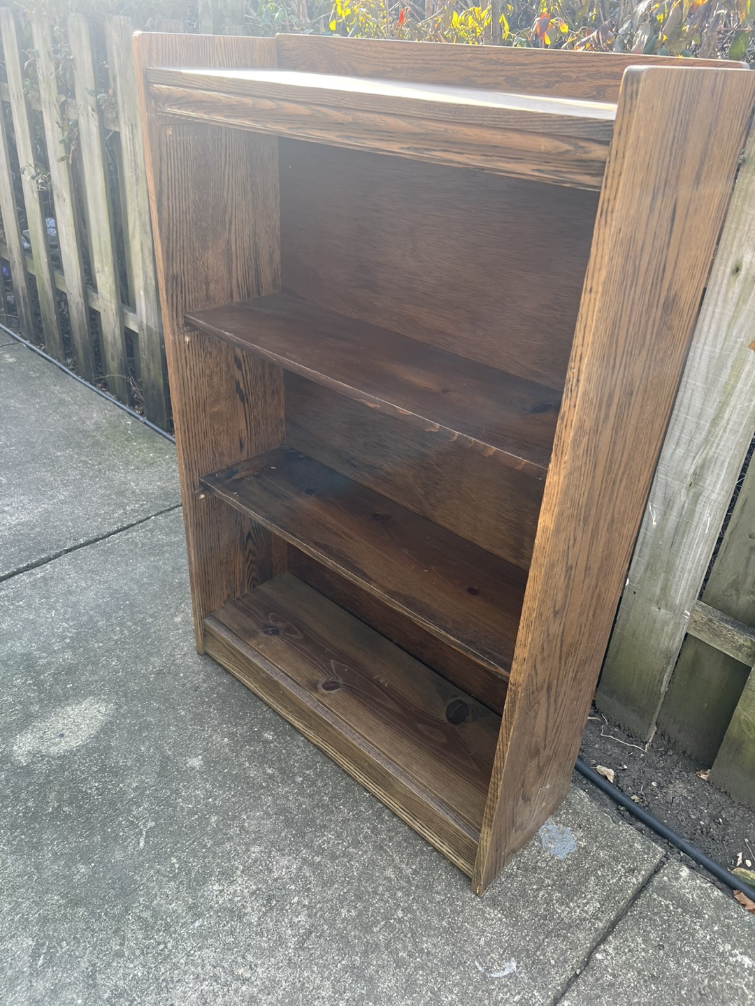 Wooden Bookshelf - photo 4