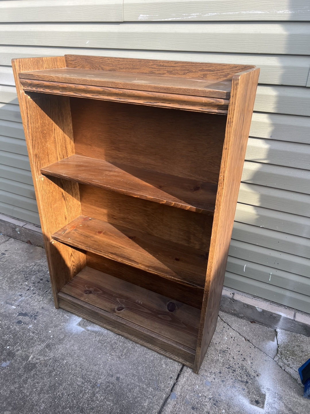 Wooden Bookshelf - photo 2