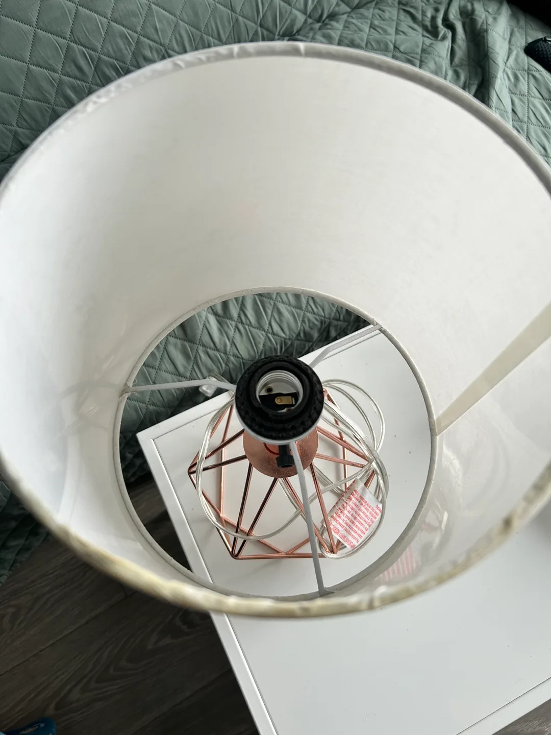 Rose Gold Geometric Table Lamp image indicator(2)