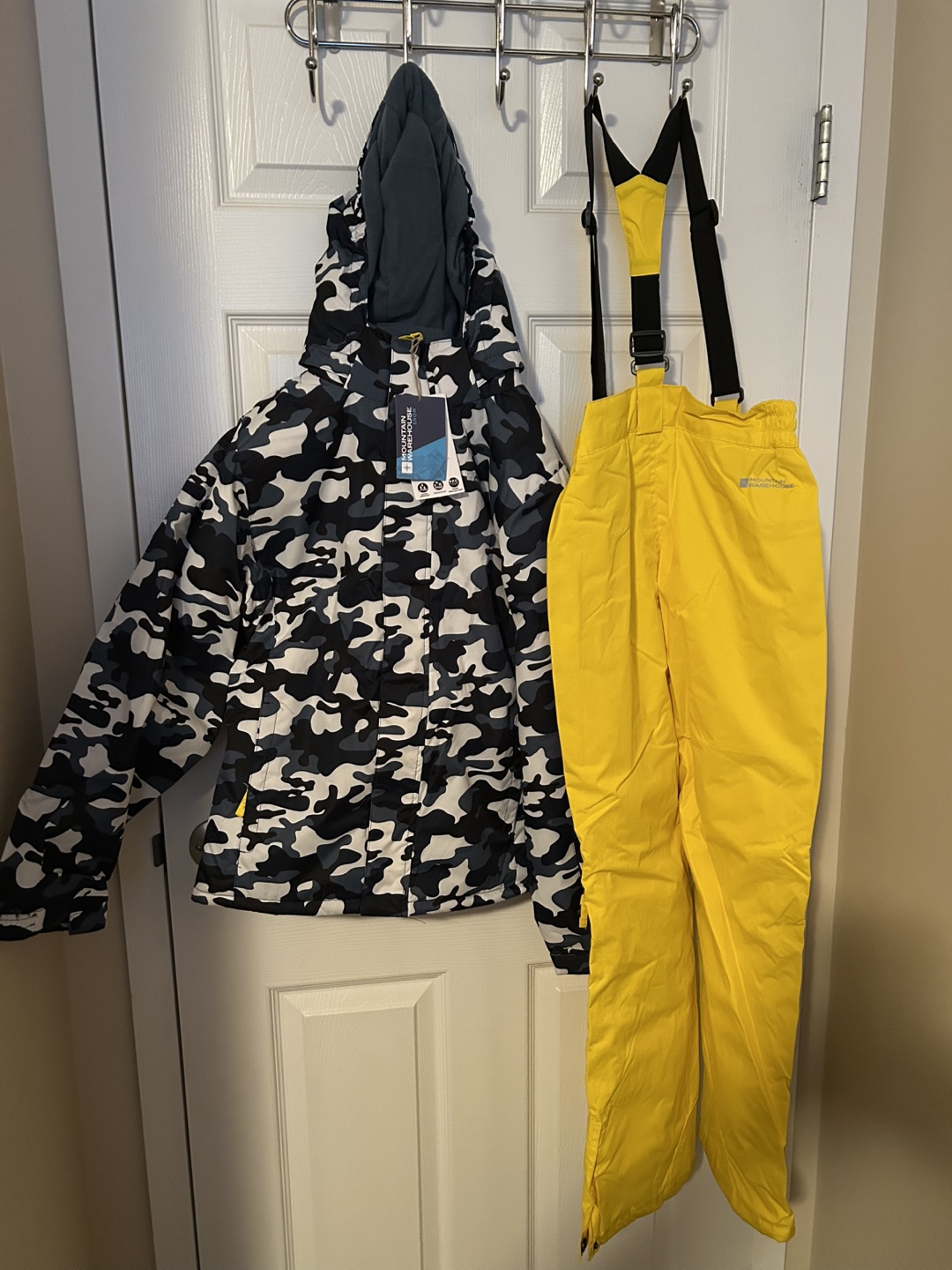 Kids' Snowsuit - photo 2