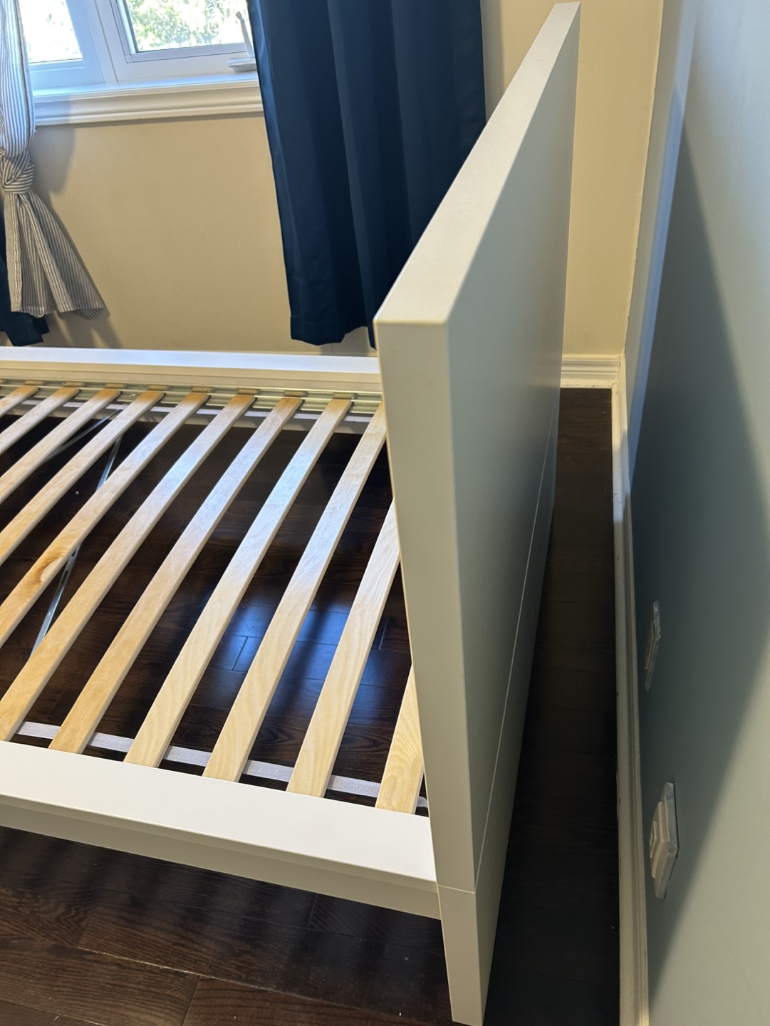 IKEA TARVA Single Bed Frame - White - photo 4