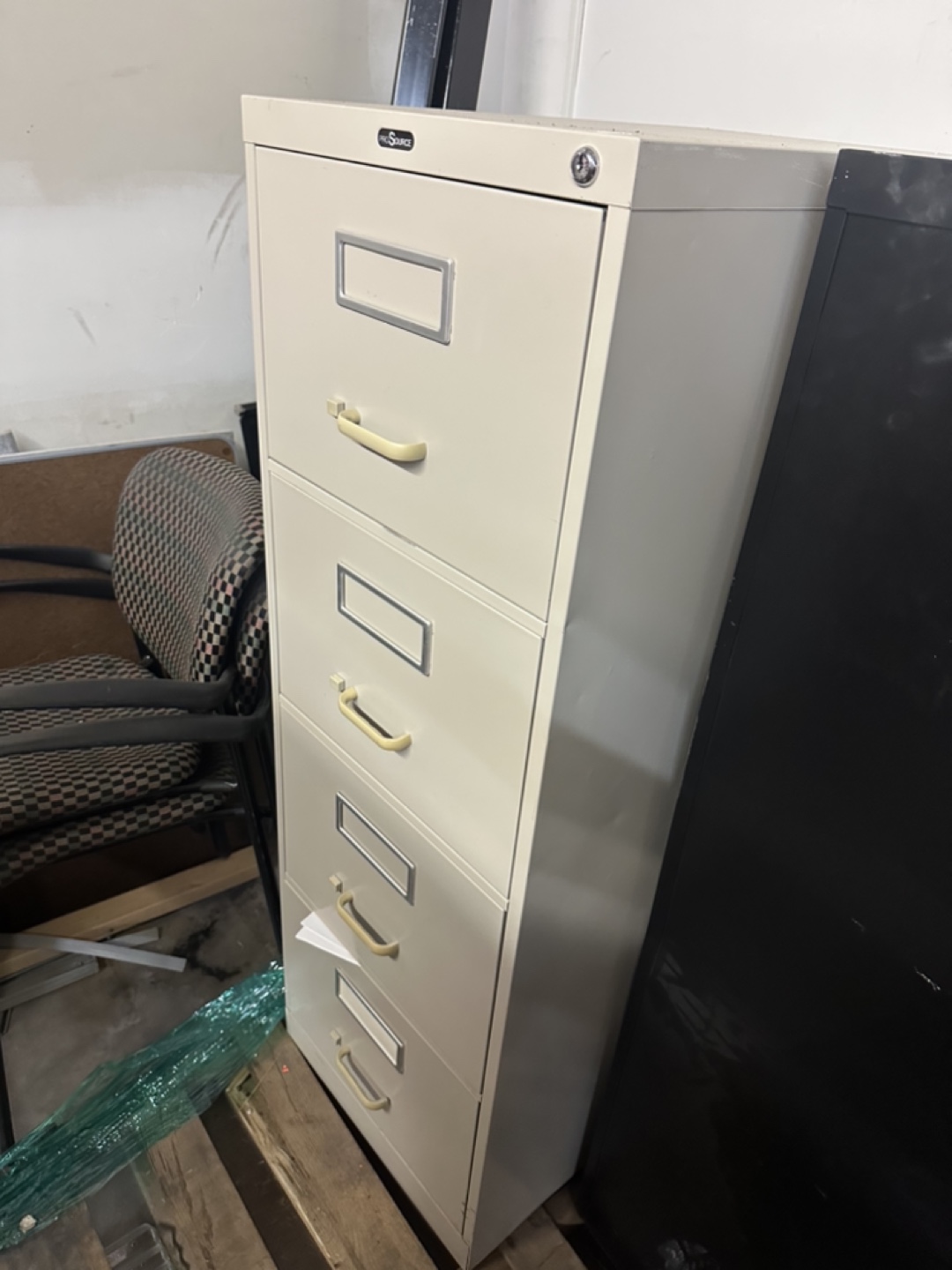 4 Drawer Lateral File Cabinet - photo 4
