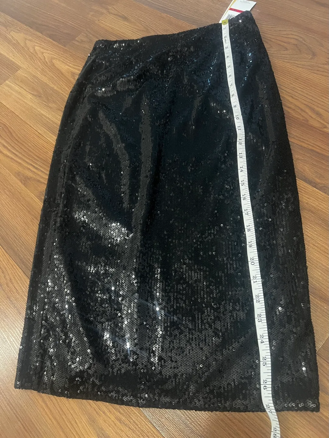 Brand New!!! Michael Kors Black Sequin Skirt Size XS image indicator(2)