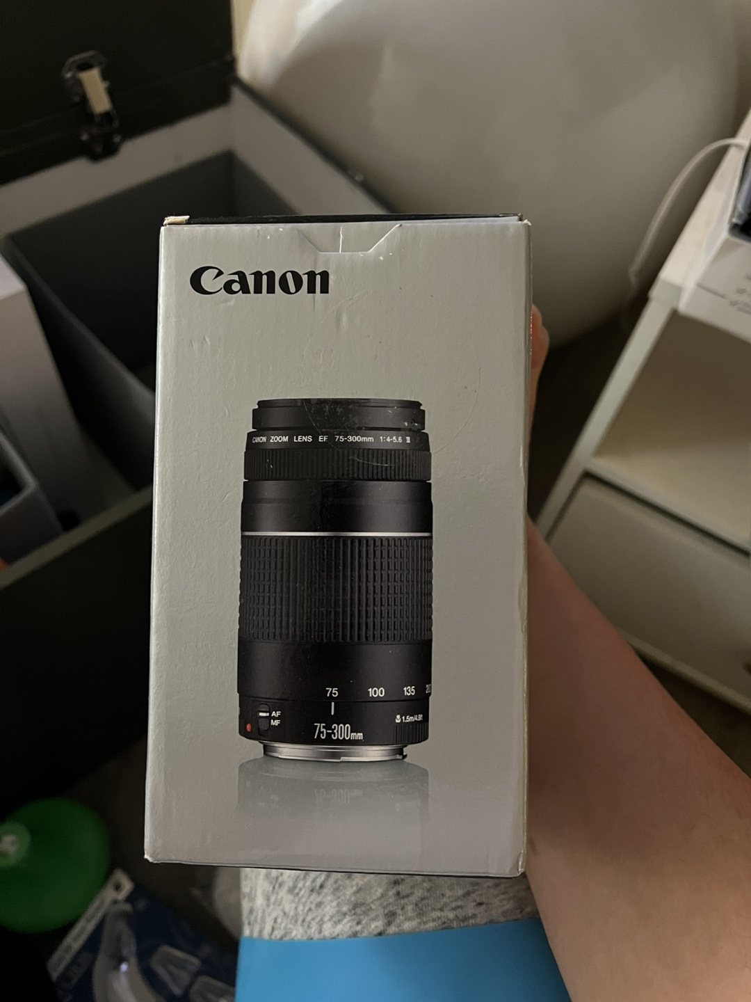 Canon EF 75-300mm f/4-5.6 III Lens - photo 5