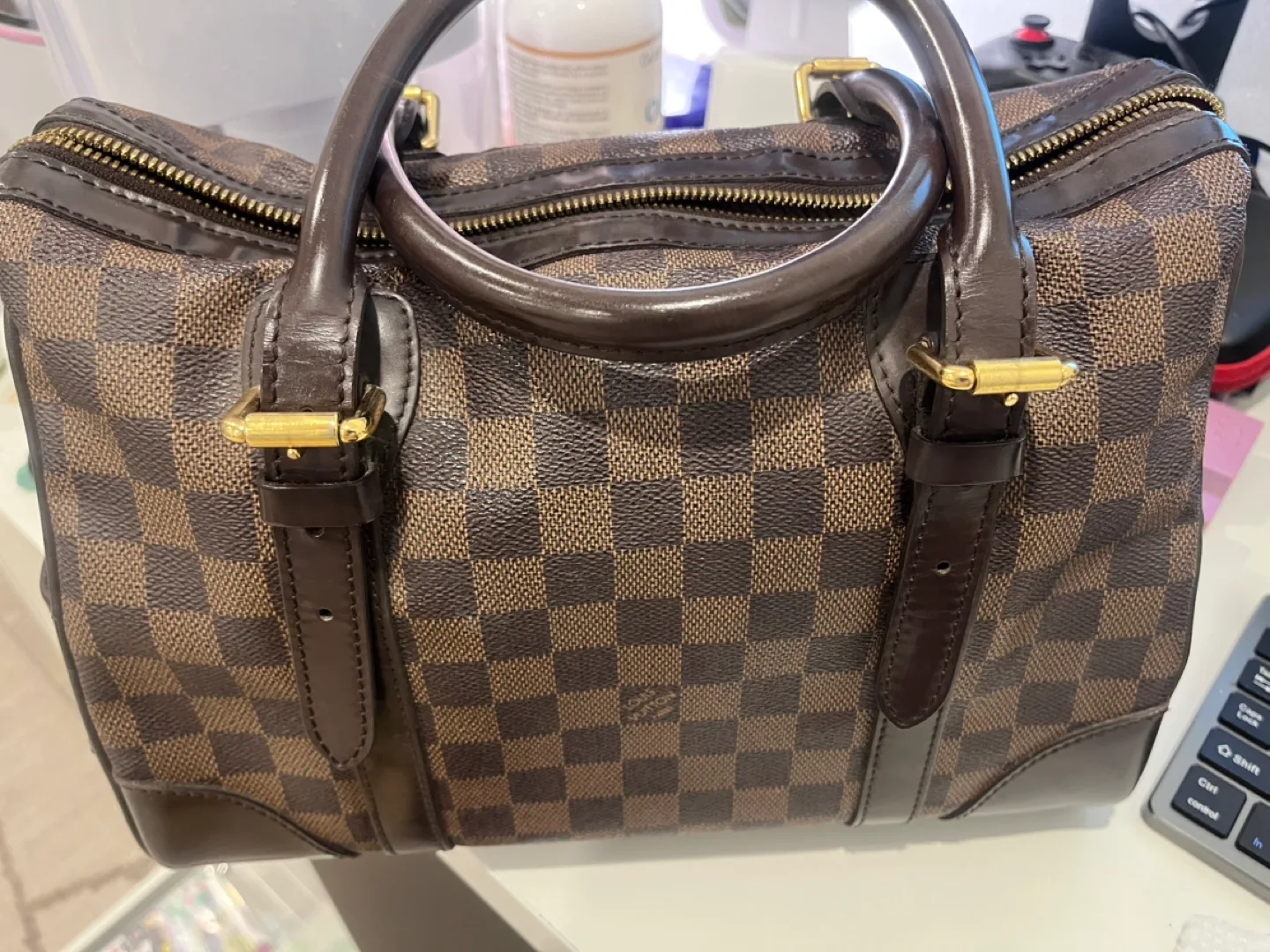 Authentic Louis Vuitton Speedy 30 Damier Berkeley image indicator(3)