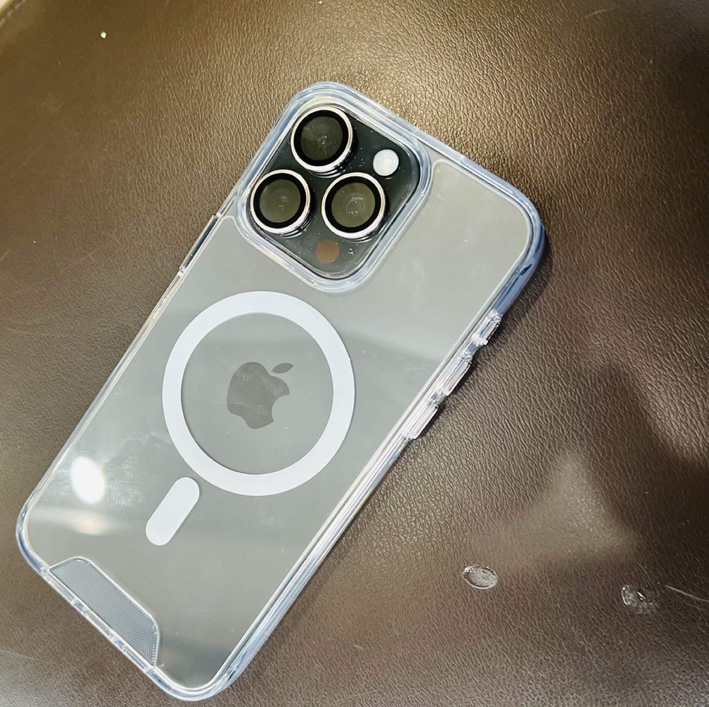 1 TB iPhone 15 Pro Max - photo 3