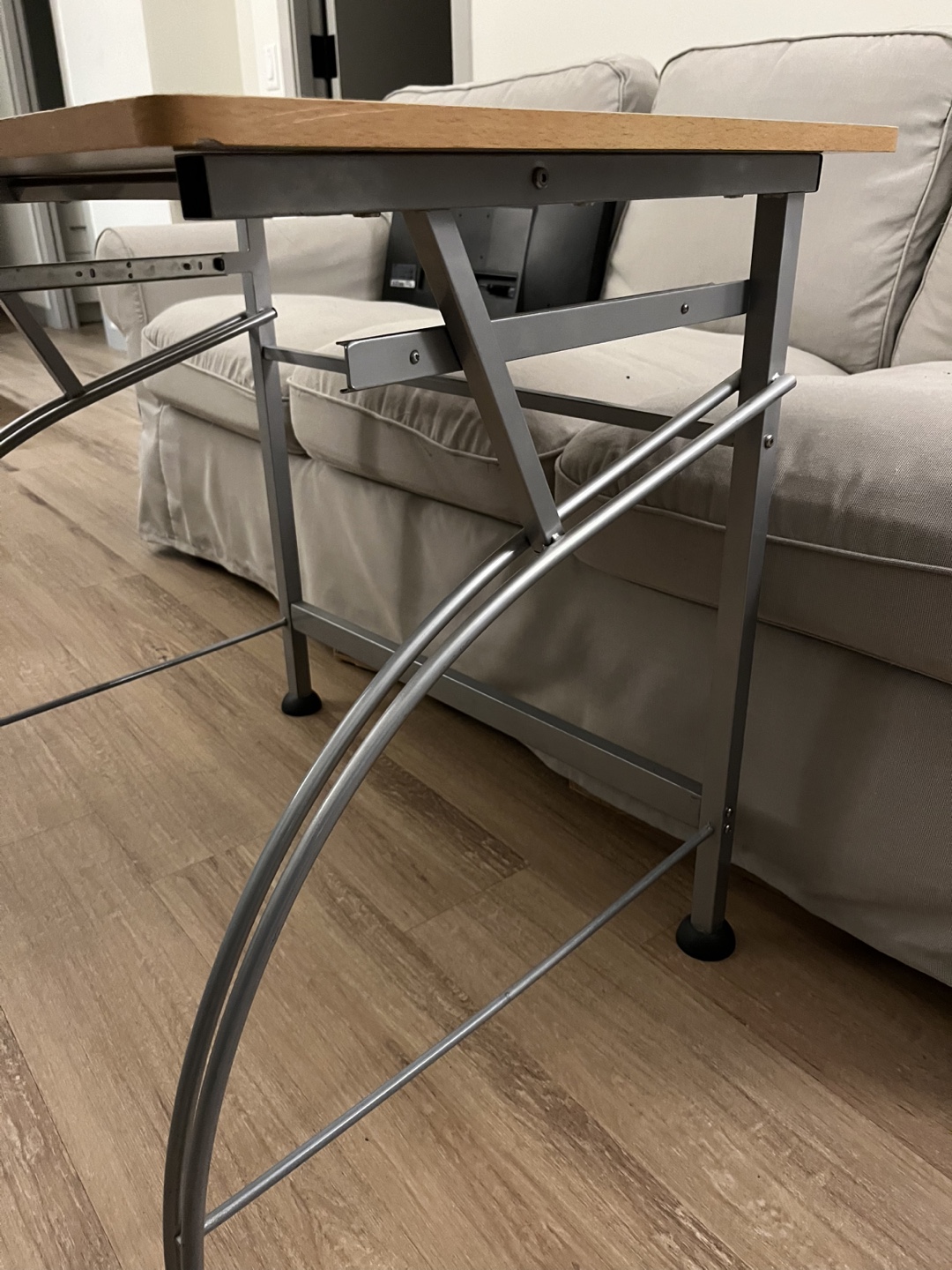 FREE: Work desk with wood tabletop and metal legs - photo 5