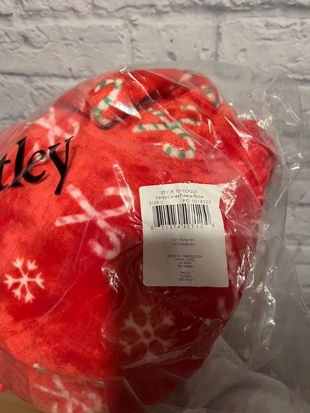 Hatley Candy Cane Fleece Robe Size L (6-7 yrs) image indicator(2)