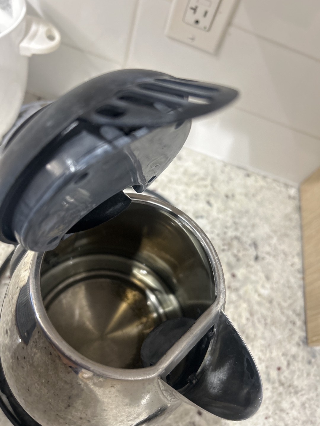 Sunbeam Electric Kettle - photo 2
