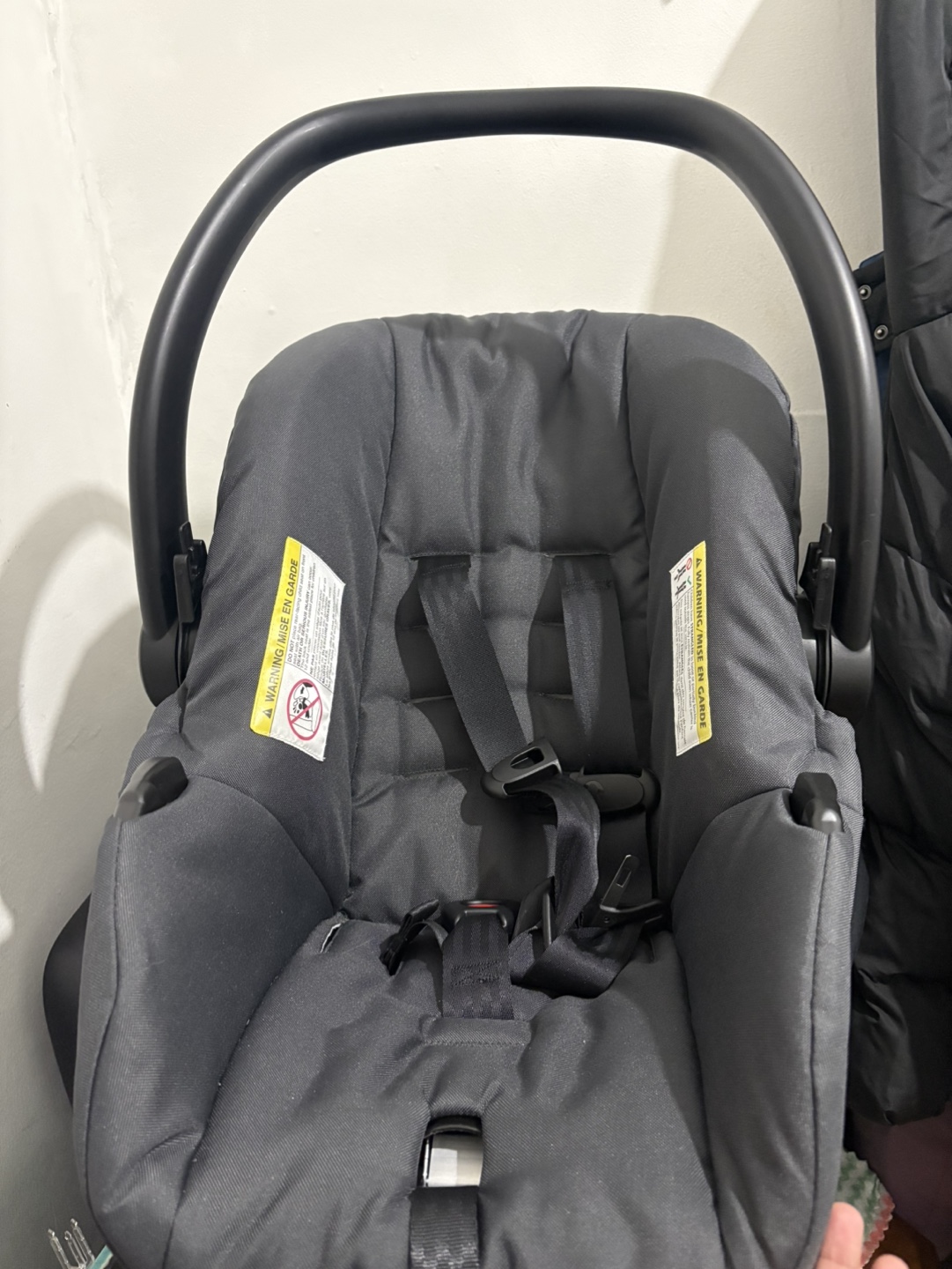 Evenflo Embrace Infant Car Seat - photo 3