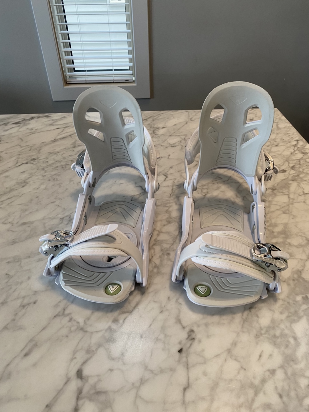 Women’s Firefly Snowboard Bindings