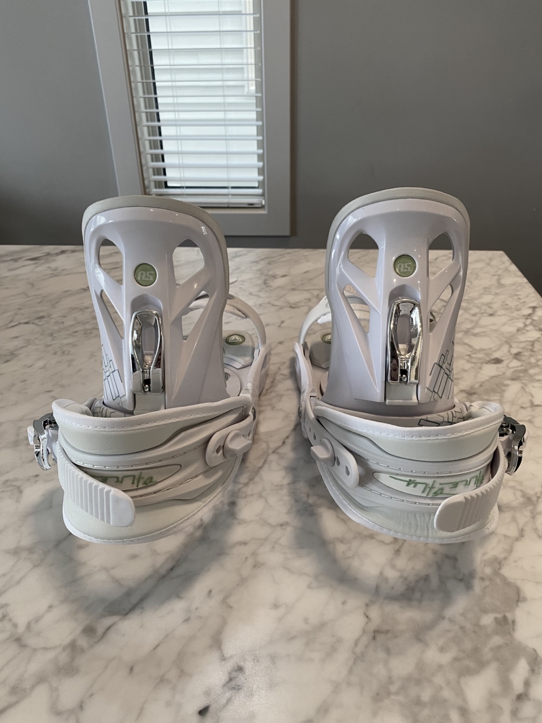 Women’s Firefly Snowboard Bindings - photo 3
