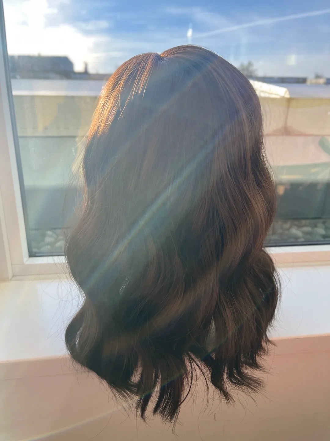 Brown Wavy Wig with Bangs image indicator(3)