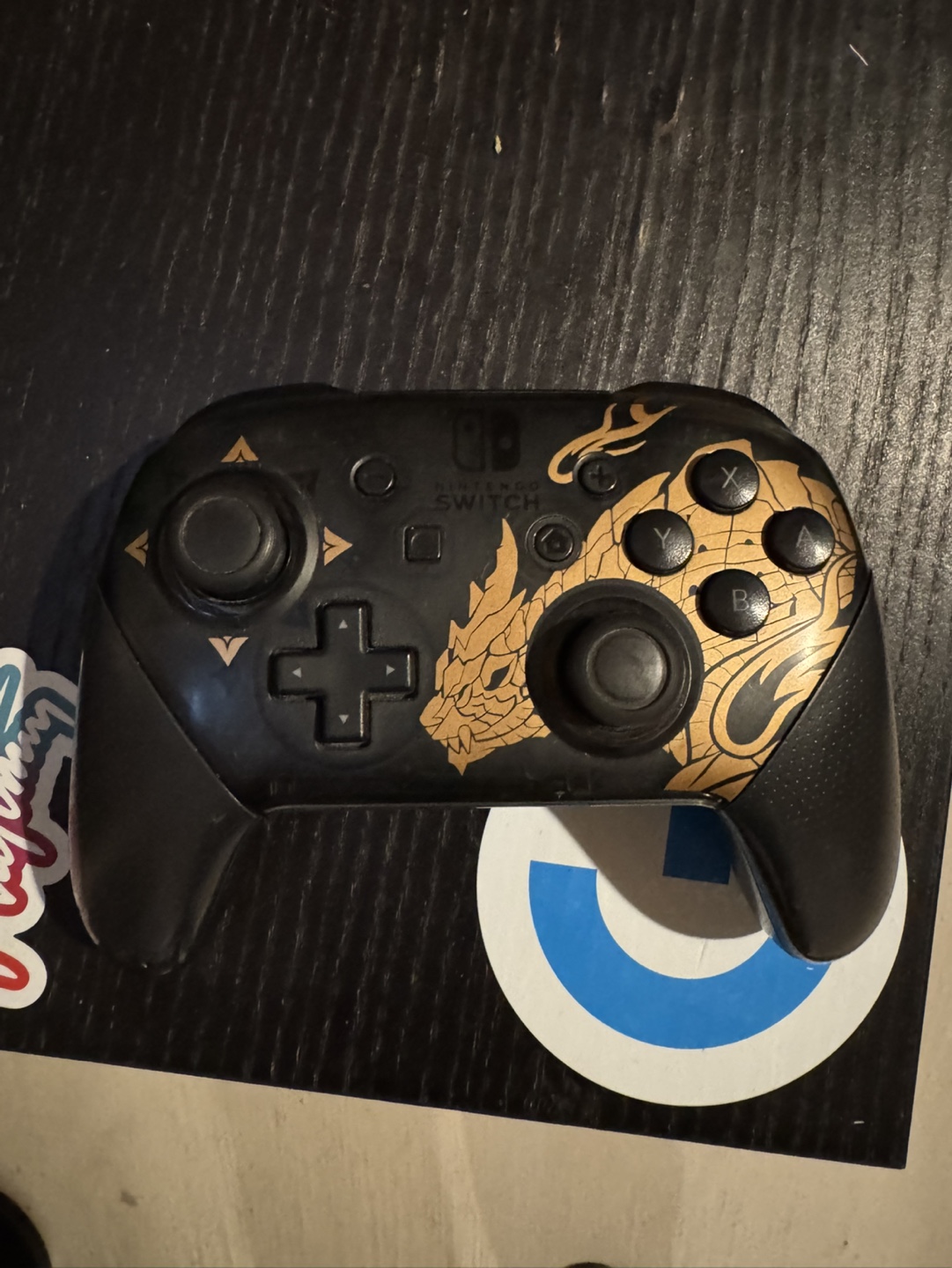 Nintendo Switch Pro Controller - Monster Hunter Rise Edition